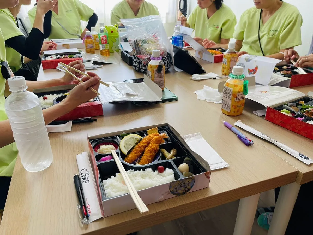 今月のランチ研修🤗選べるエビフライと八丁味噌焼き🍤